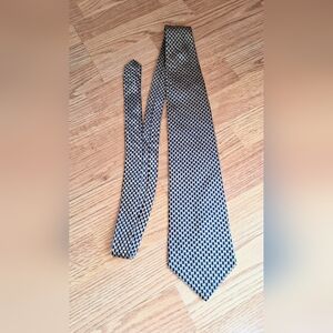 P** Vintage Nautica mens 100% silk tie